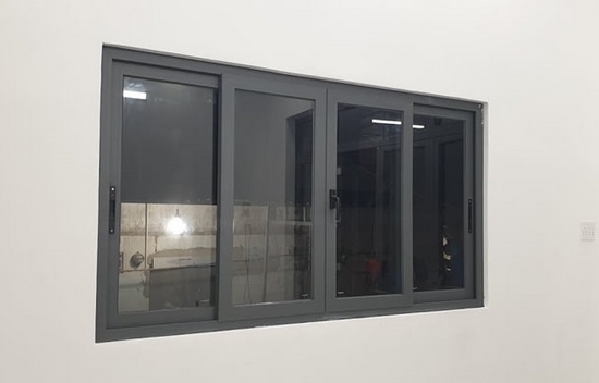 Cửa sổ nhôm kính lùa giá rẻ (6)