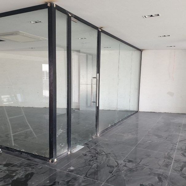Mẫu vách kính khung nhôm ngăn phòng siêu đẹp