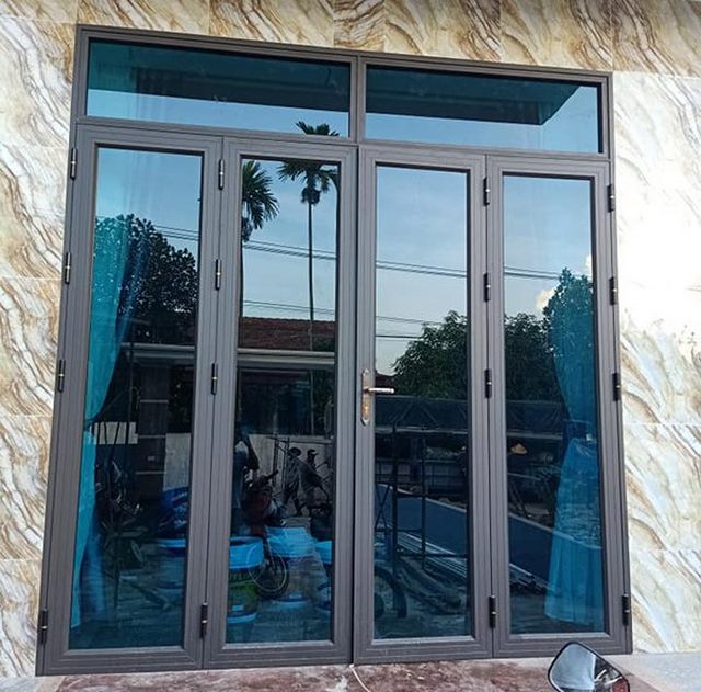Bộ cửa nhôm kính giá bao nhiêu?