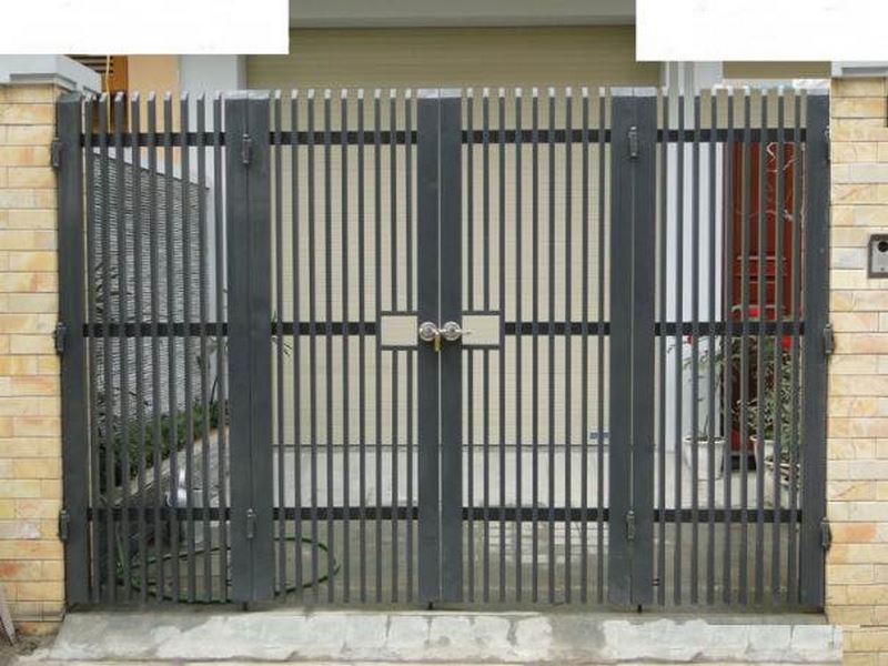Mẫu cửa cổng gấp 4 cánh (20)