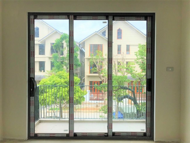 Mẫu cửa lùa 3 cánh đẹp (5)