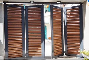 Chiêm ngưỡng hơn 20 mẫu cửa cổng gấp 4 cánh siêu đẹp